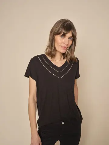 Mos Mosh Coel V-Neck Tee Black