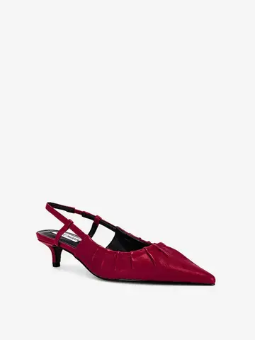 Steve Madden Syrah Sling Back Kitten Heel Red