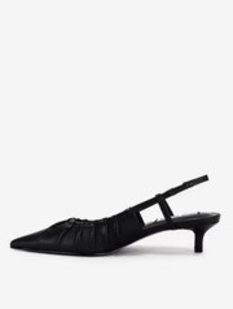 Steve Madden Syrah Sling Back Kitten Heel Black