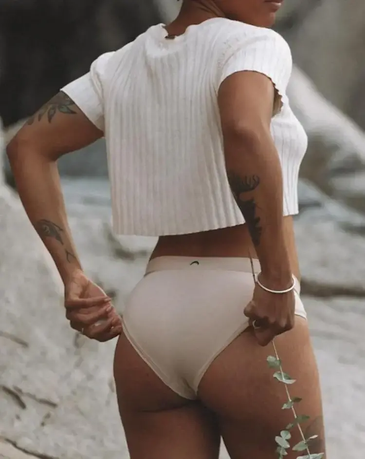 Huha Mineral Cheeky Undies Beige