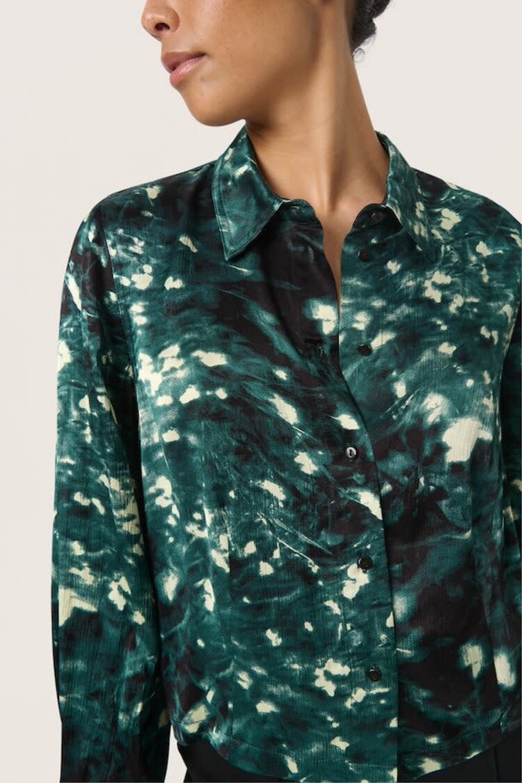 Soaked in Luxury Mira Blouse Rain Forest Splash