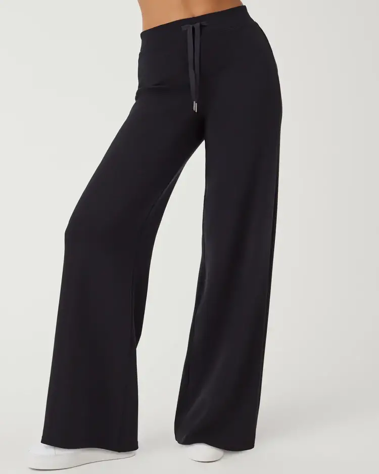 Spanx Air Essentials Wide Leg Pant Very Black