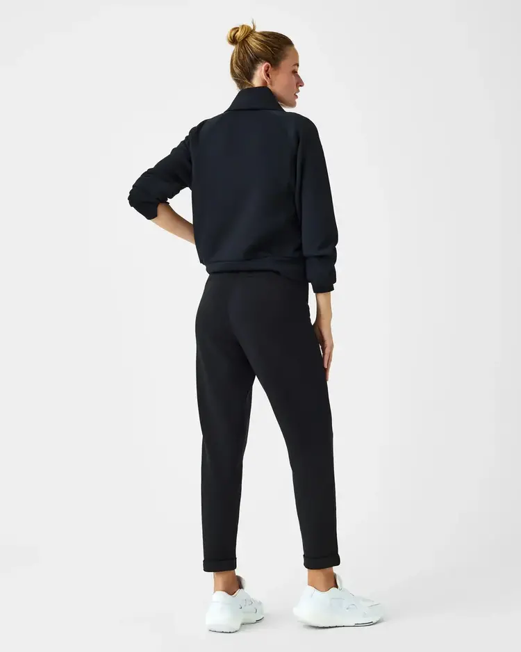 Spanx Air Essentials Tapered Very Black