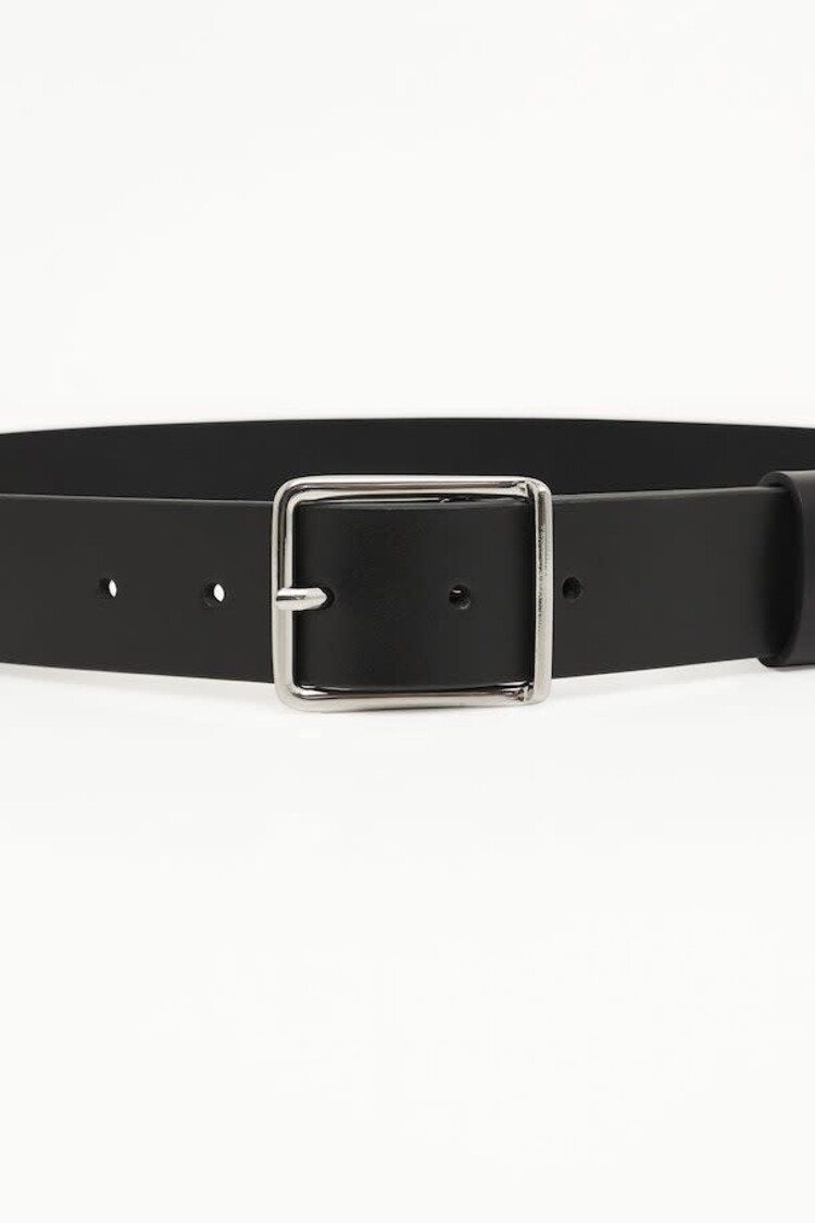 Part Two Lisca Belt Black