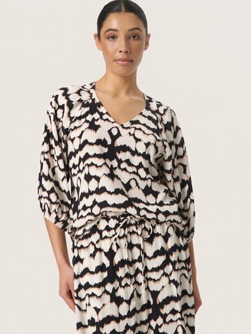 Soaked in Luxury Slalize Blouse Whitecap Grey Zig Zag