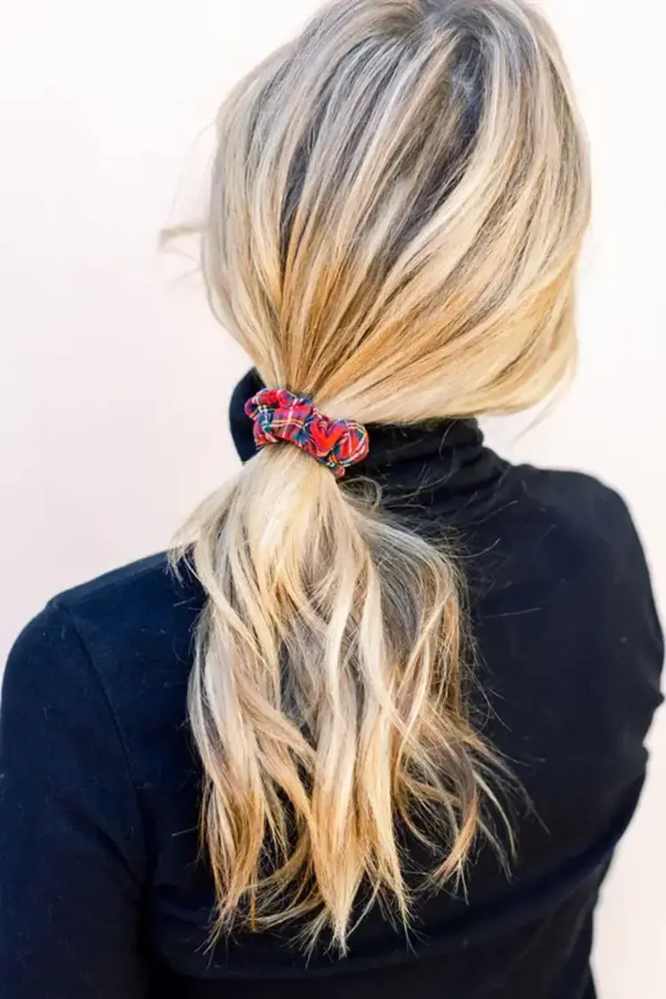 Chelsea King Bamboo Tartan Red Scrunchie Thin