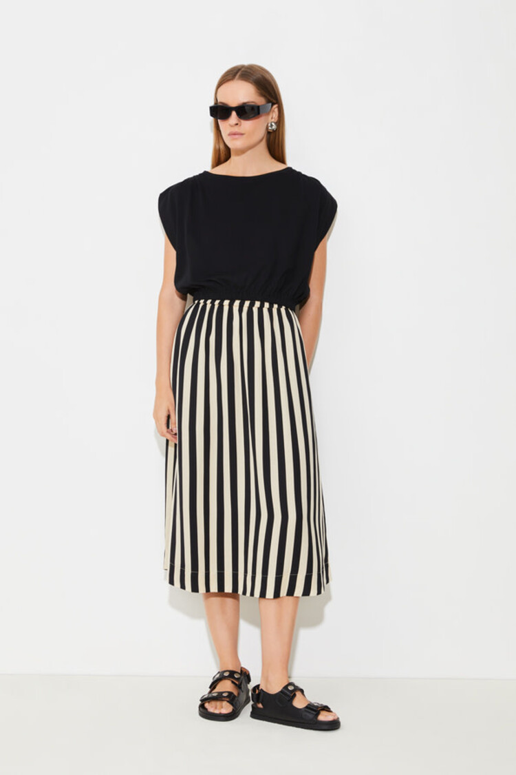 Suncoo Marcha Cropped T-Shirt Noir