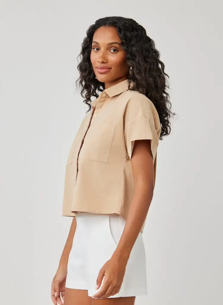 Bella Dahl Two Pocket SS Shirt Kona Khaki