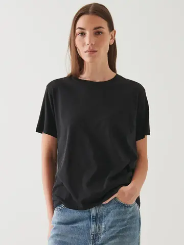 Patrick Assaraf Lightweight Pima Cotton Boyfriend T-Shirt Black