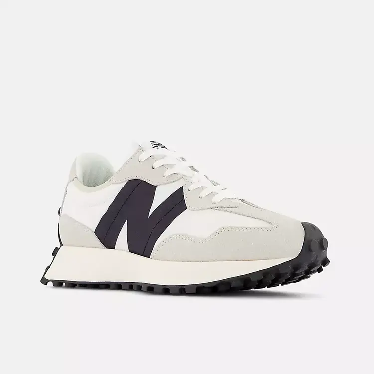 New Balance 327 Sneaker Sea Salt/White/Black