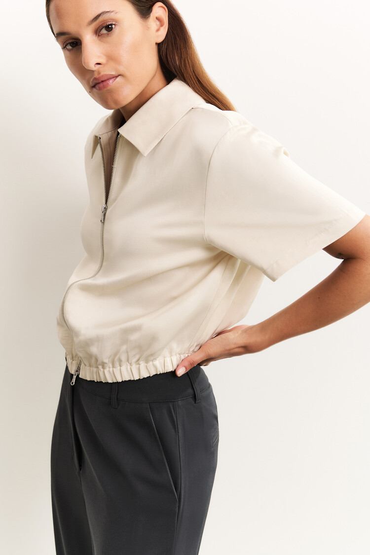 Yaya Satin Cropped SS Jacket Summer Sand