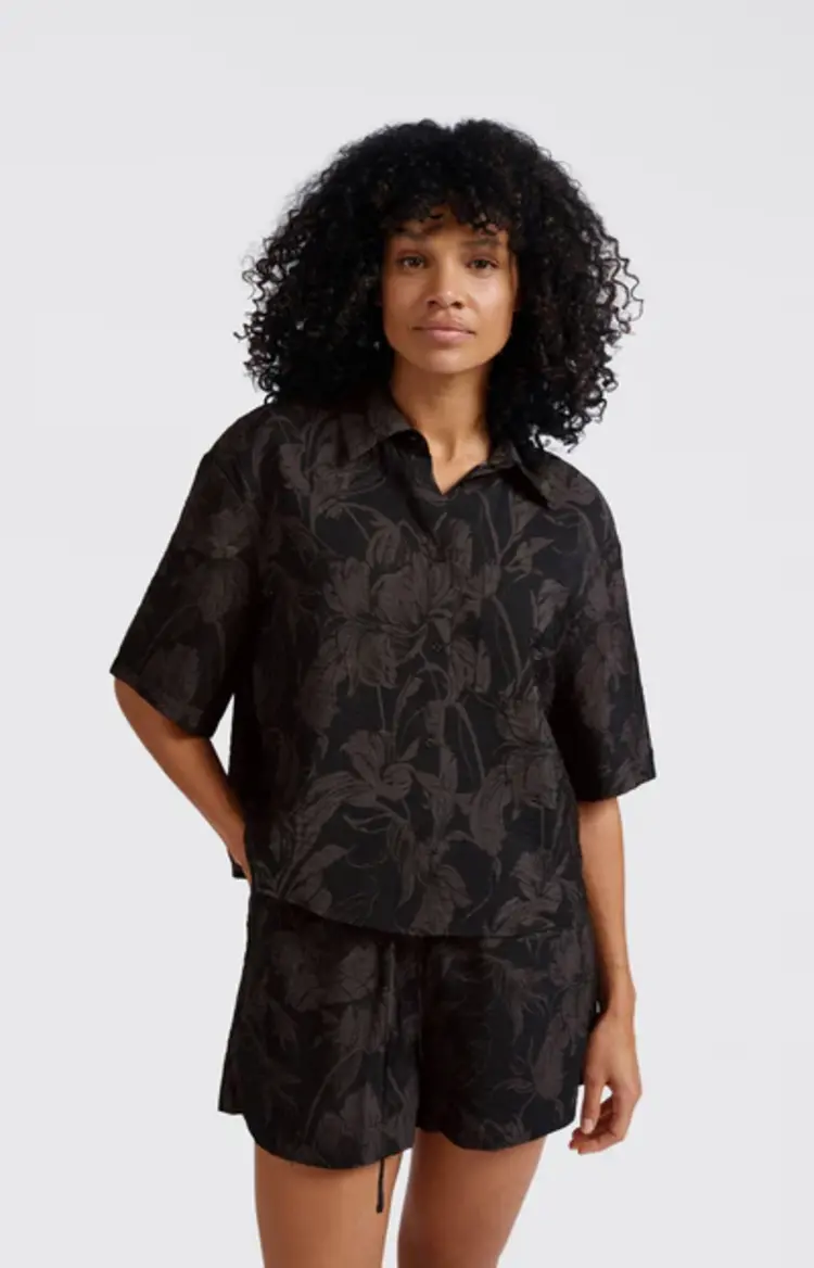 Yaya Printed Short Sleeve Blouse Washed Blk