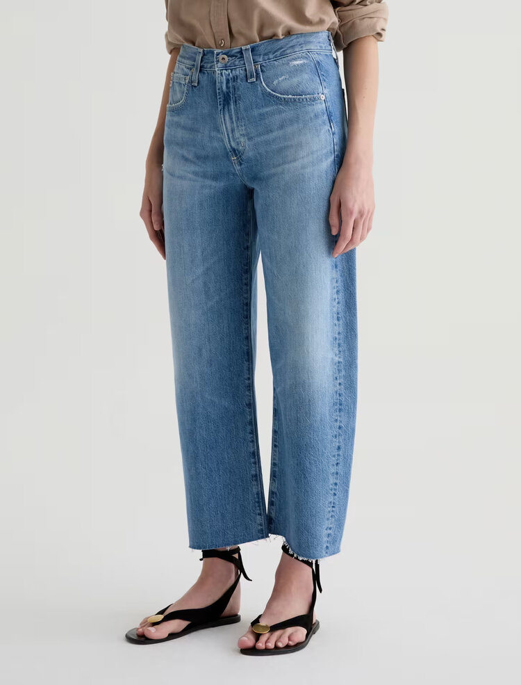 AG Denim Hattie Crop HR Barrel 17 Years Divergent