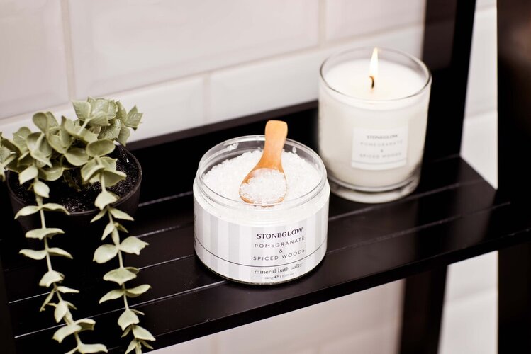 Stoneglow Modern Classics Pomegranate & Spiced Woods Mineral Bath Salts