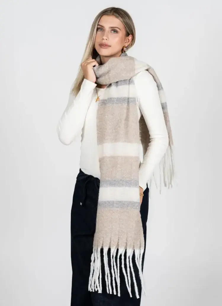 C’est Moi Stripe Pattern Blanket Scarf Tan