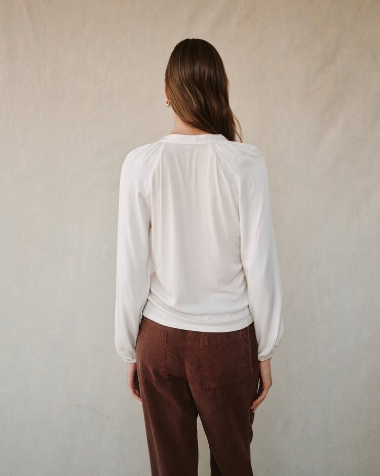 Bella Dahl Long Sleeve Raglan Mixed Shirt Ivory Stone