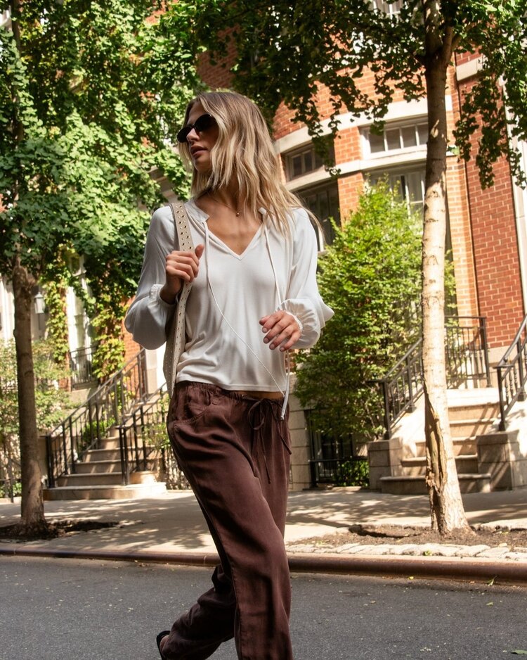 Bella Dahl Long Sleeve Raglan Mixed Shirt Ivory Stone