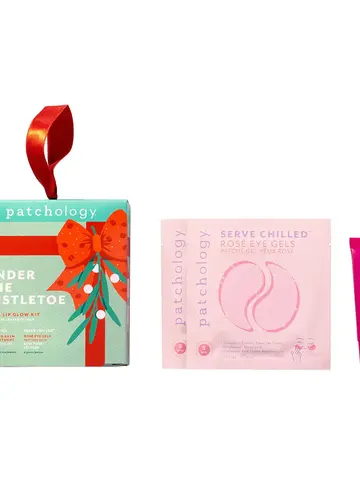 Patchology Under The Mistletoe