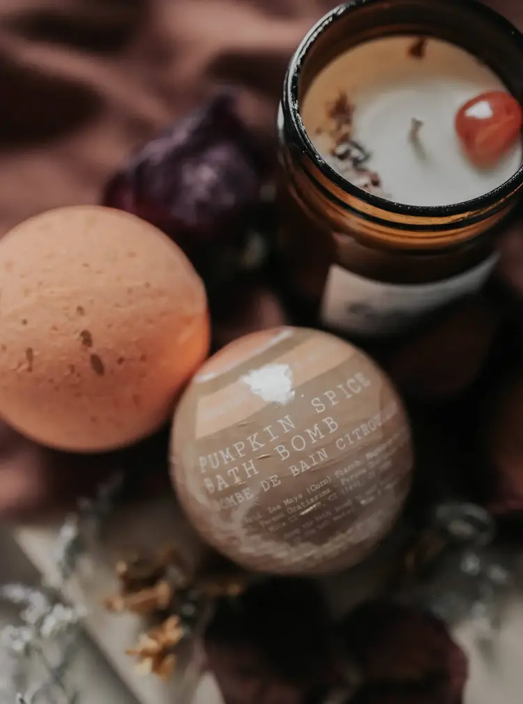 Soak Bath Co. Pumpkin Spice Bath Bomb