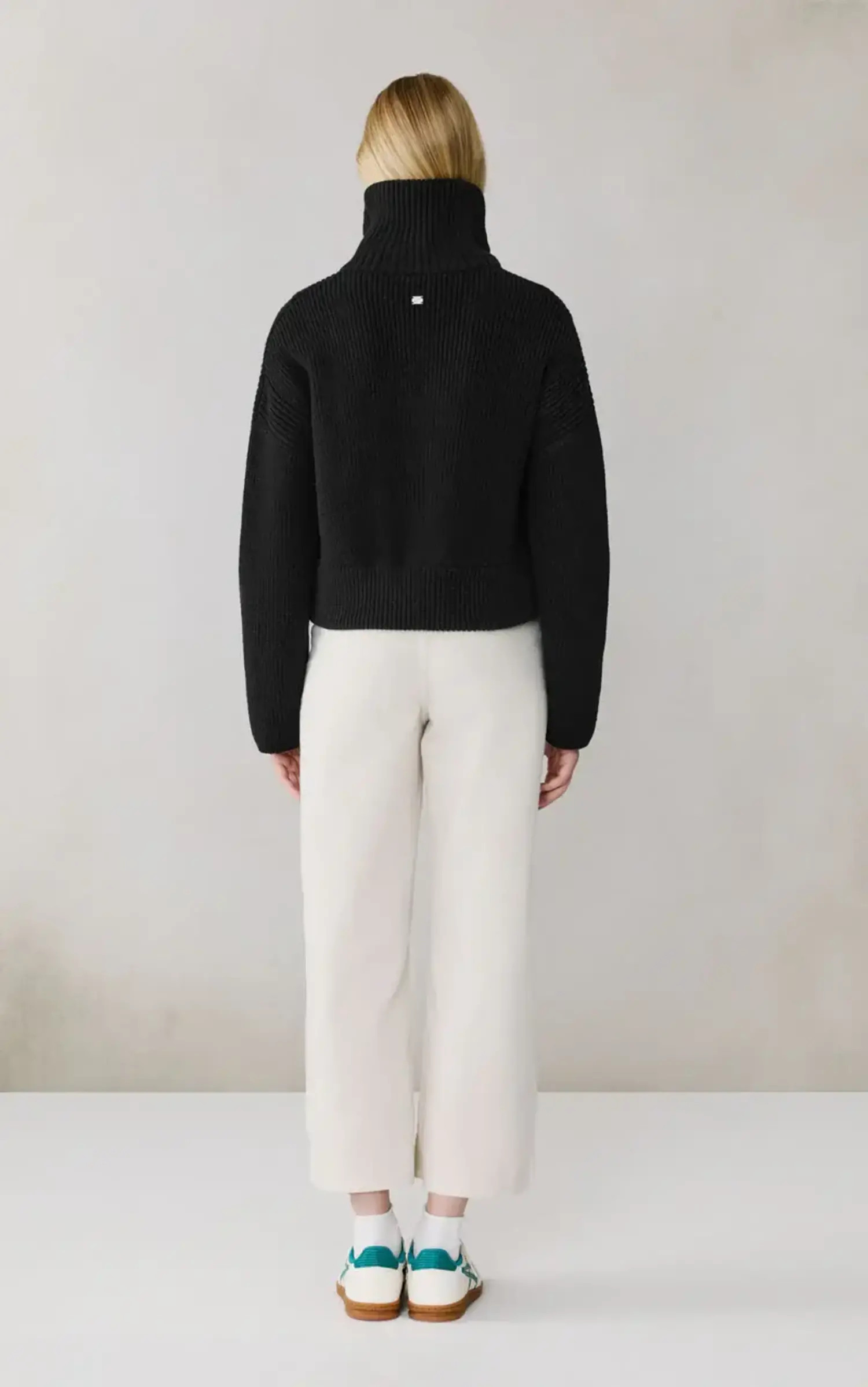 Soia & Kyo | NOELLE Wool Blend Cropped Cardigan Black - Tryst Boutique