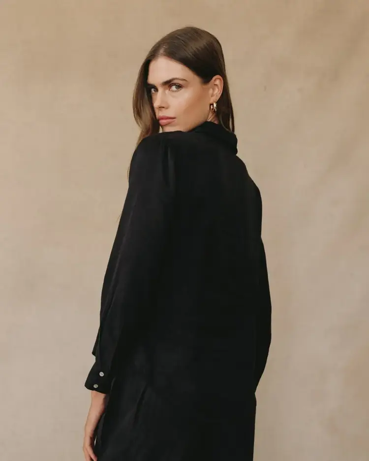 Bella Dahl Clean Front Pullover Black