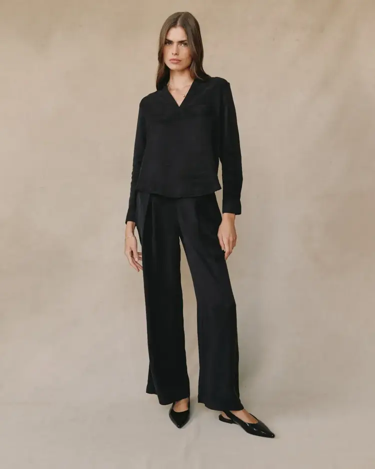 Bella Dahl Clean Front Pullover Black