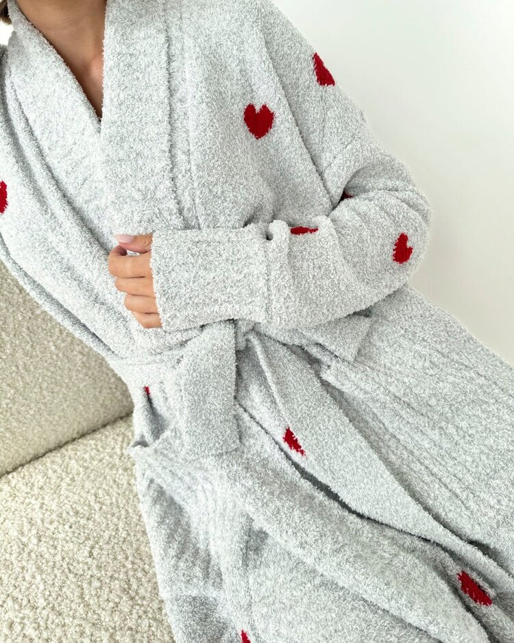 Splendid Fuzzy Yarn Hearts Robe Heather Grey/Red Hearts