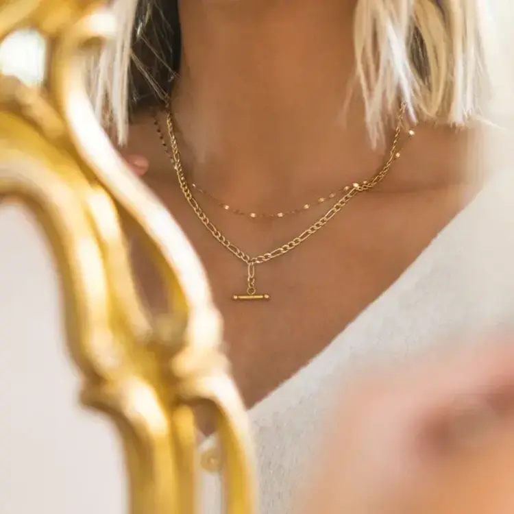 Leah Alexandra Shimmer Necklace 10K Gold