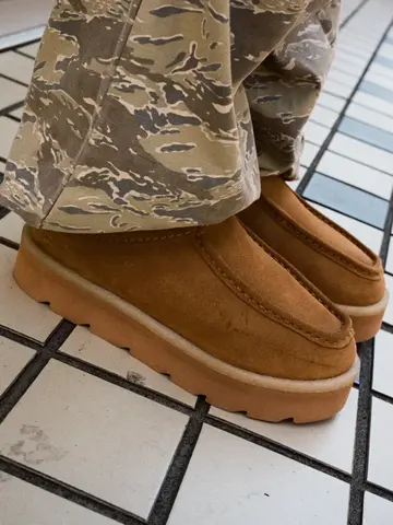 Clarks Meare Mule Caramel w/Lining