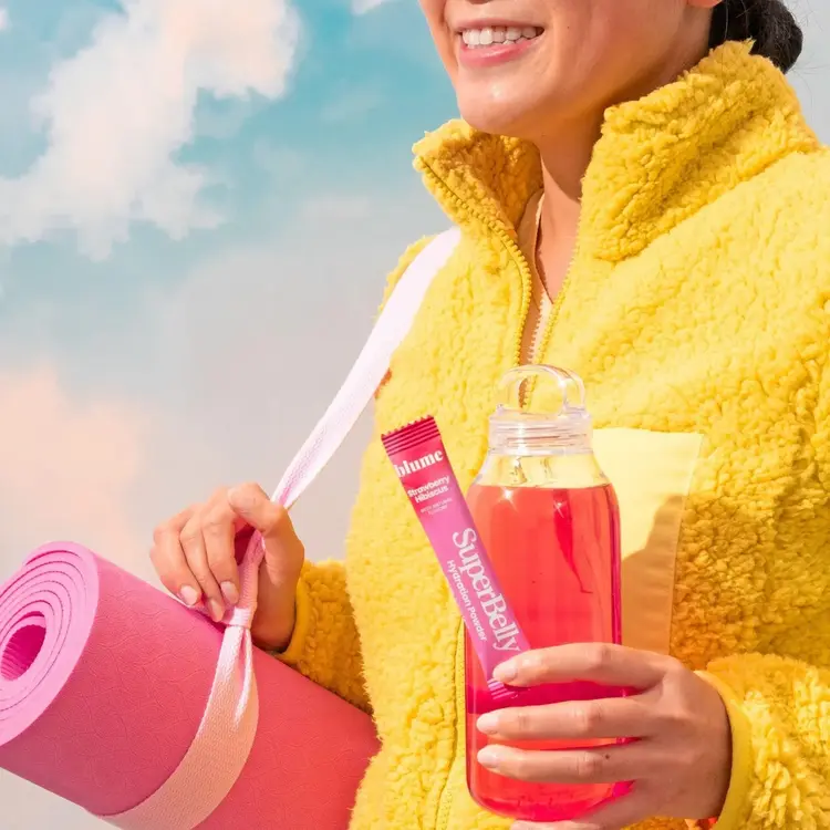Blume SuperBelly Strawberry Hibiscus Hydration Powder