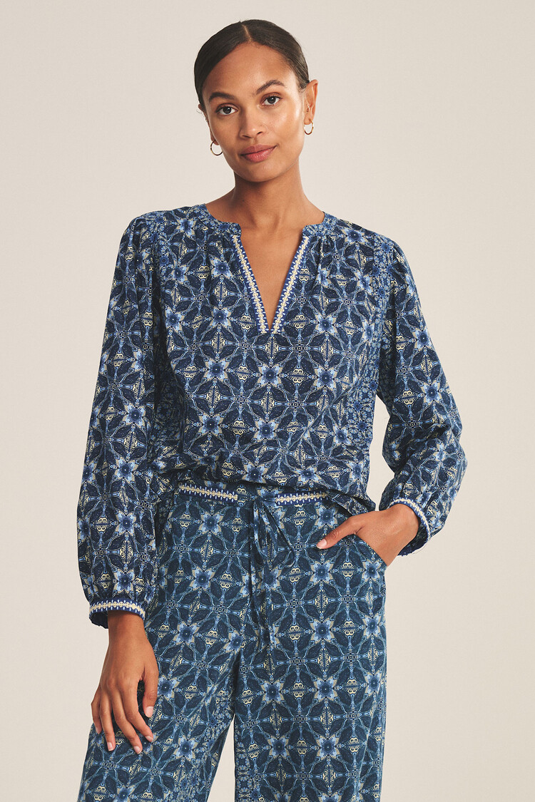 Velvet Claudie Handkerchief Printed Cambric Top Navy