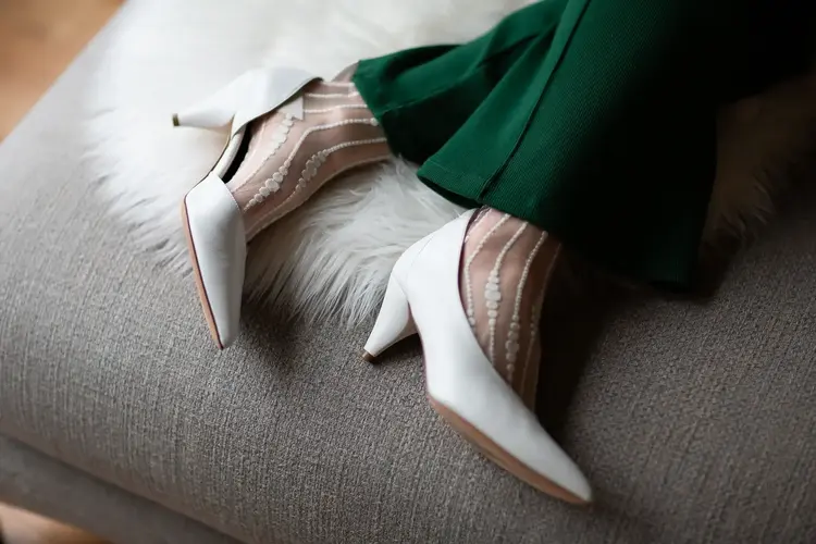 Unified Socks Sheer Bubble Socks Ivory