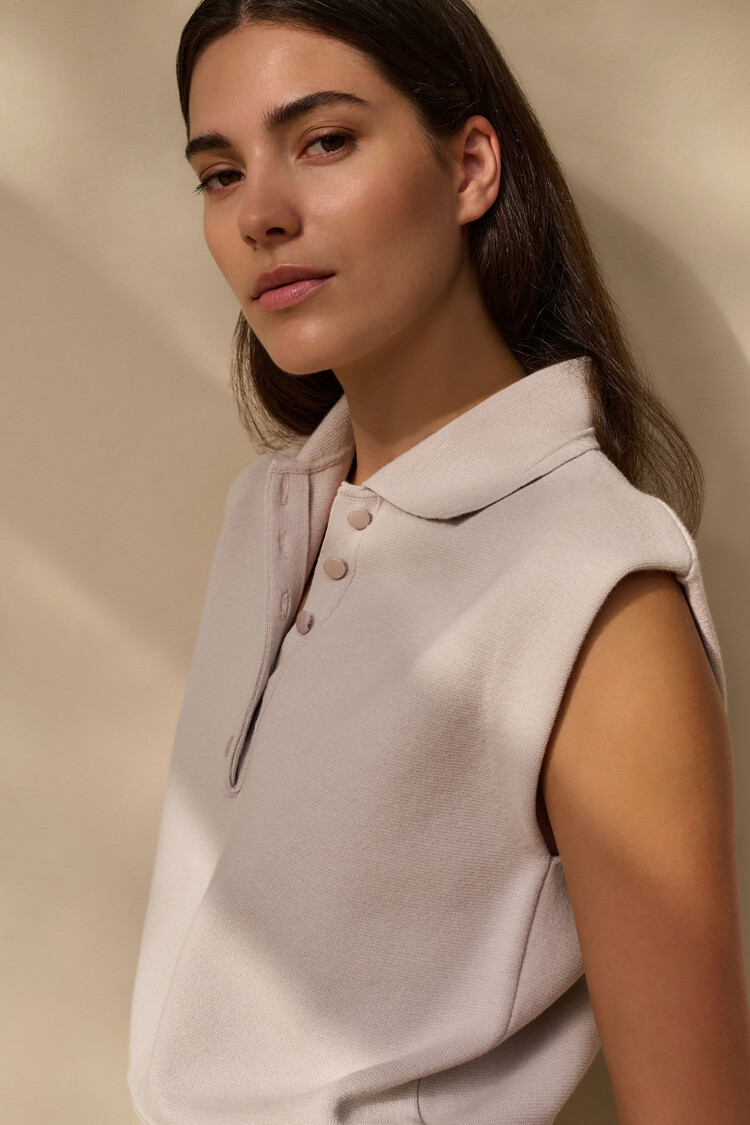 Yaya Sleeveless Sweater with Collar Temple Gray