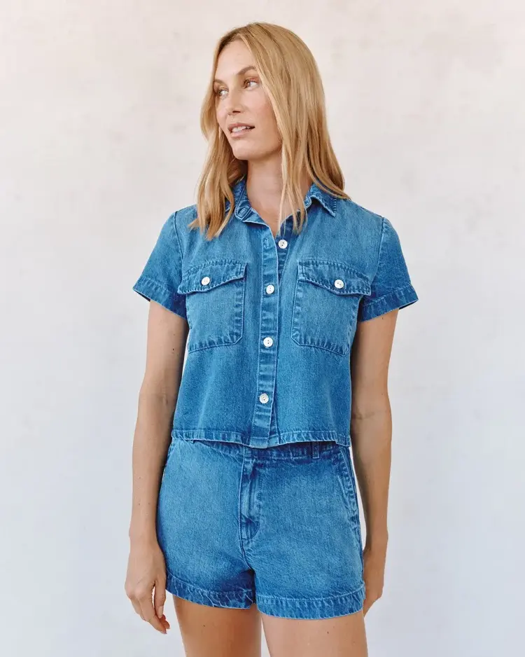 Bella Dahl Short Sleeve Flap Pocket Shirt Spring Horizon Wash
