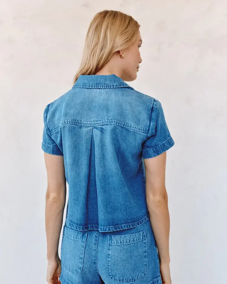 Bella Dahl Short Sleeve Flap Pocket Shirt Spring Horizon Wash