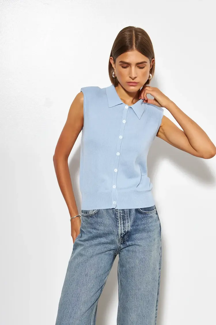 Line the Label SHILOH Vest Sweater Clear Water