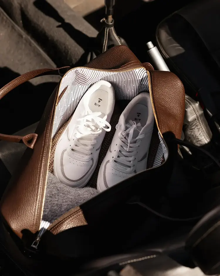 Louenhide Ohio Overnight Bag Chocolate