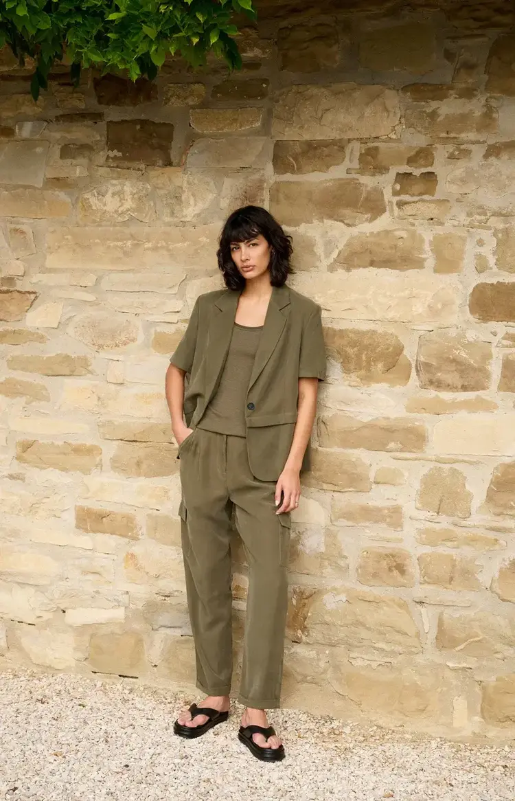 Yaya Woven Straight Leg Cargo Trousers with Pleats Army Green