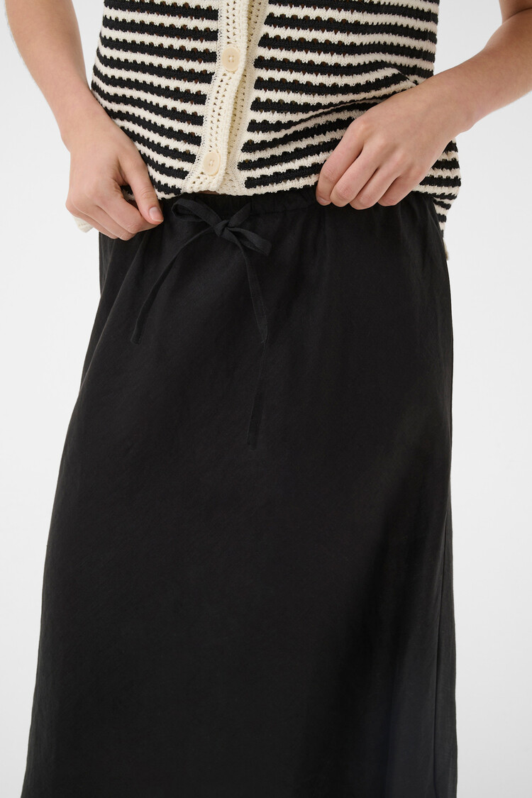 Part Two Bernadina Skirt Black