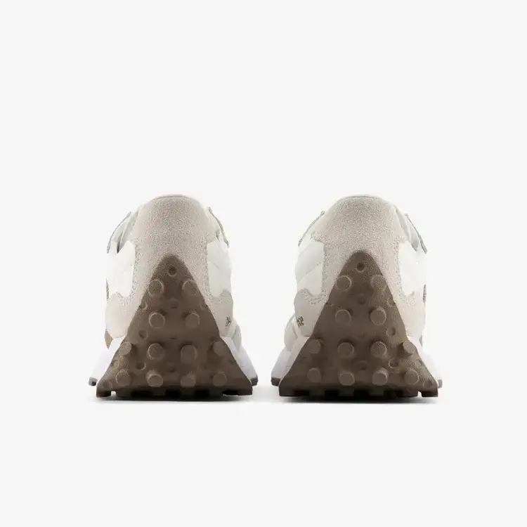 New Balance 327 Sneaker Linen Sea Salt & Mushroom