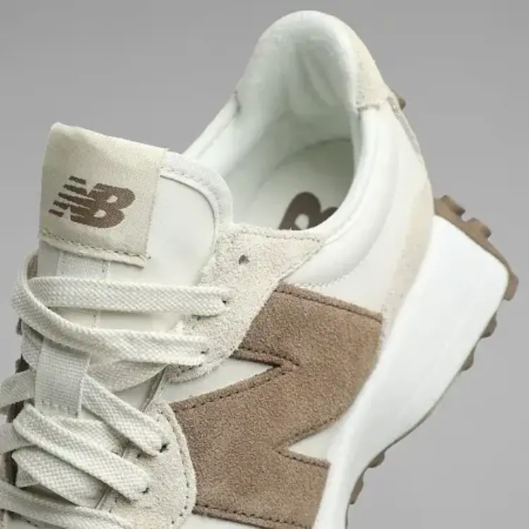 New Balance 327 Sneaker Linen Sea Salt & Mushroom