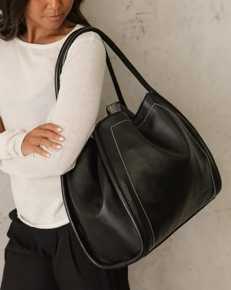 Louenhide Sutton Shoulder Bag Black