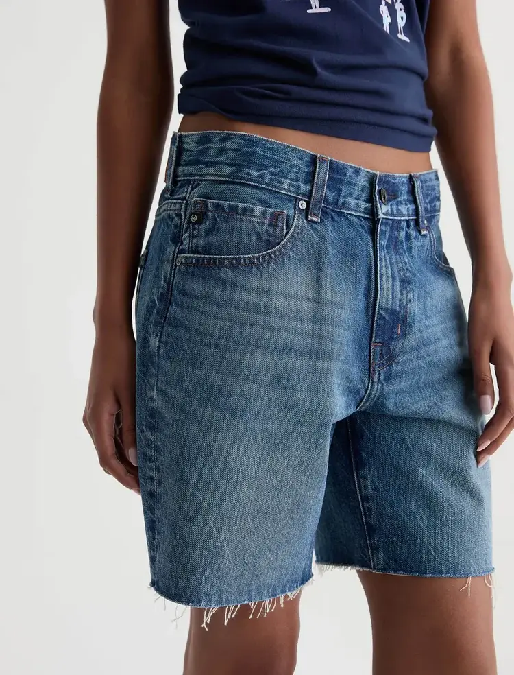 AG Denim Ex-Boyfriend Short Nouveau