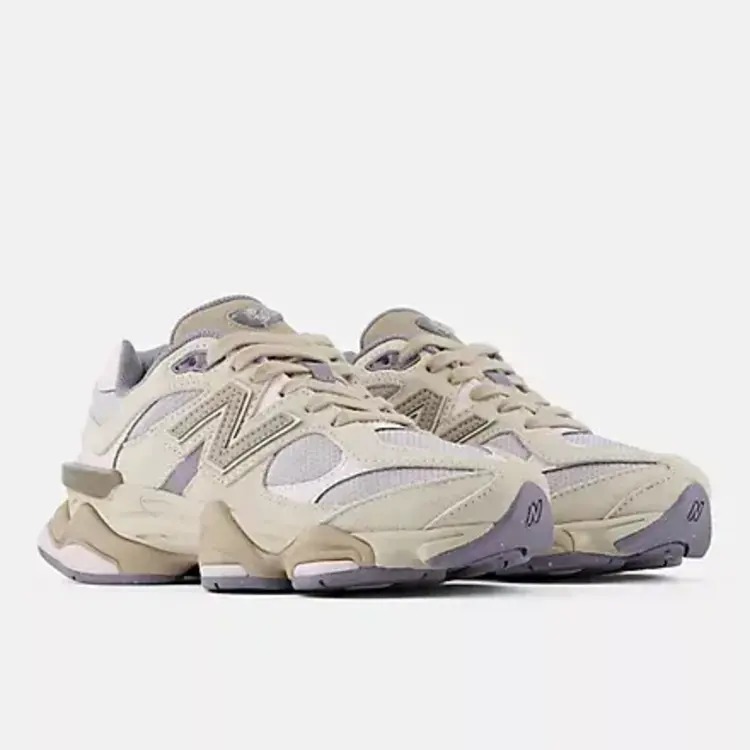 New Balance 9060 Sneaker Timberwolf with Driftwood