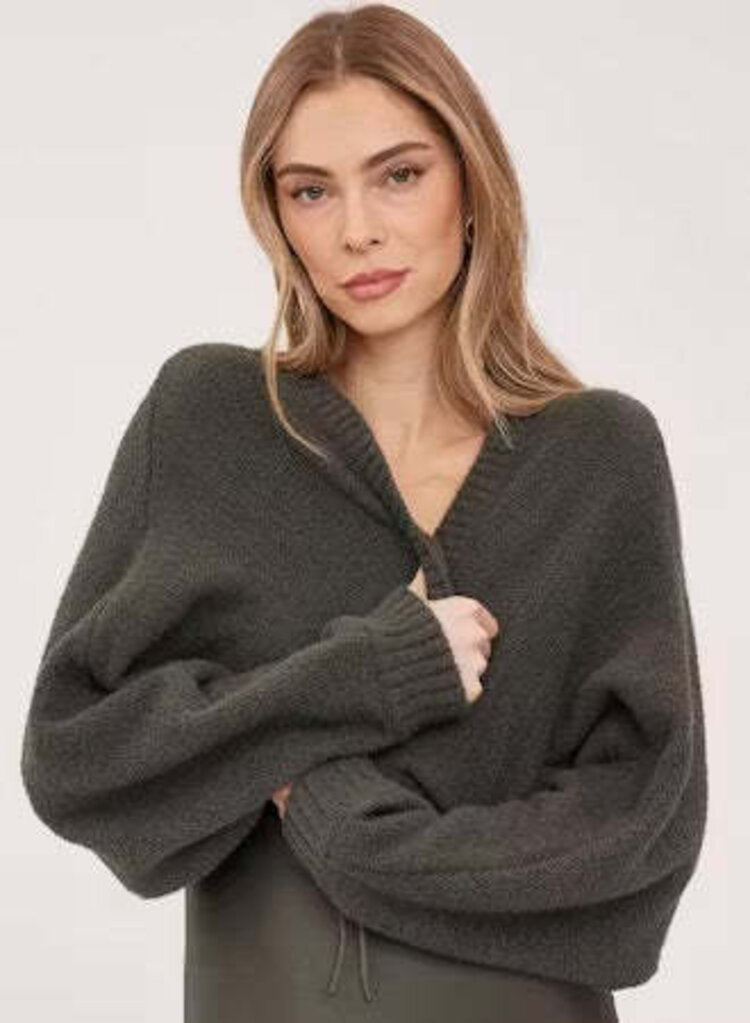 Gentle Fawn Gwendolyn Shrug Olive