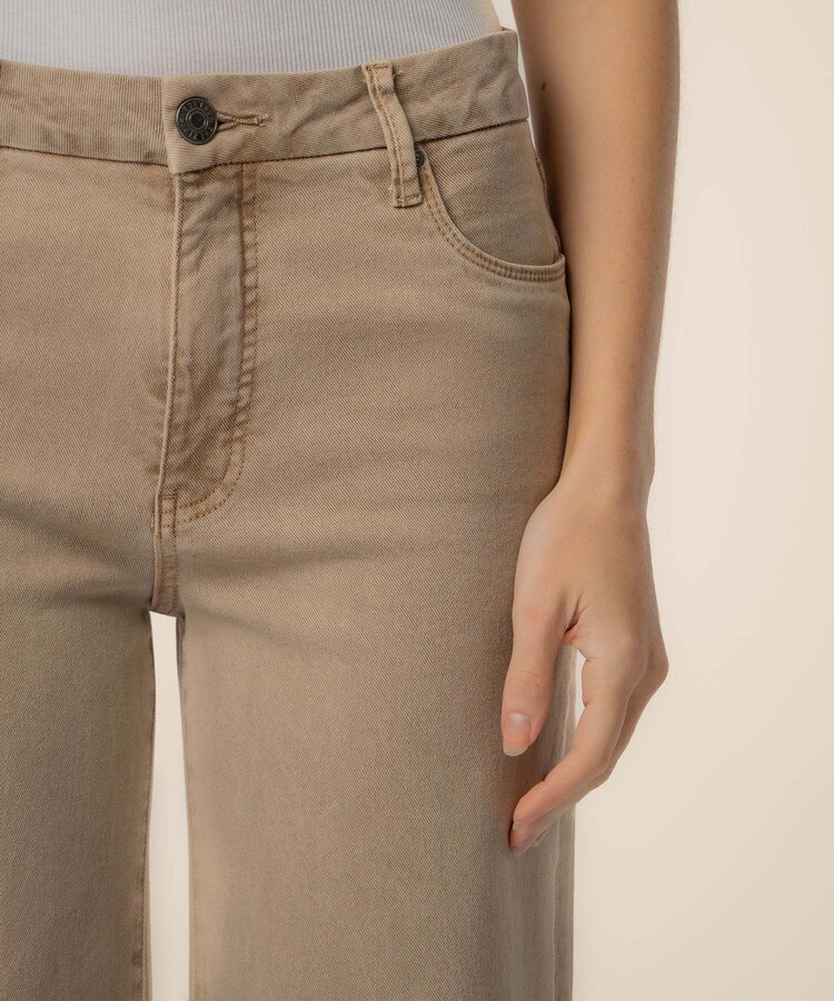 KUT from the Kloth Meg High Rise Fab Ab Wide Leg Raw Hem Chai