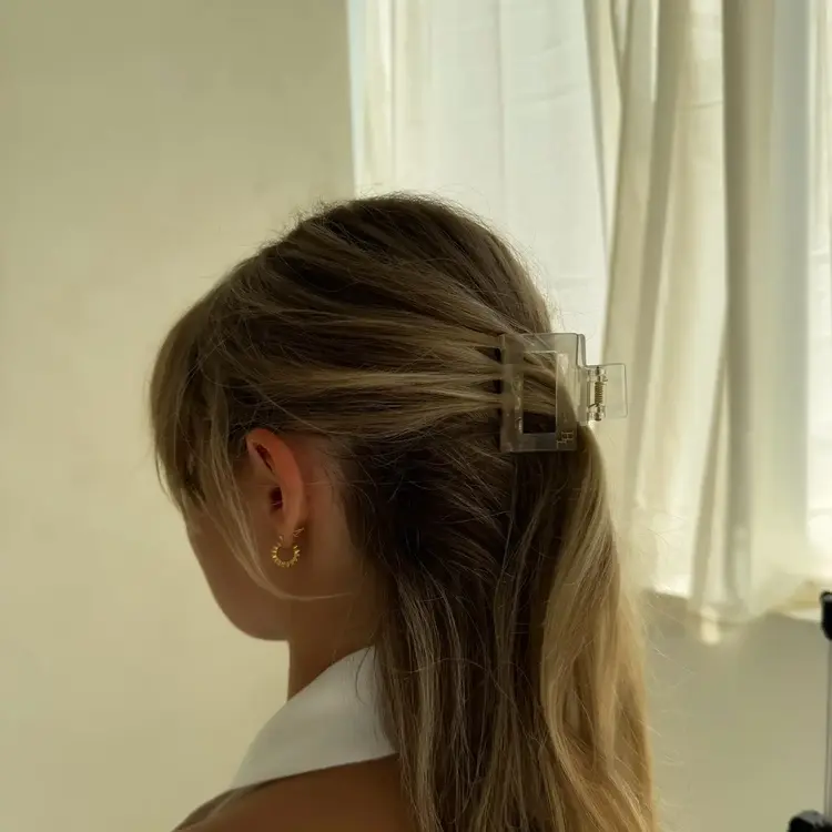 Honeylux Midi Clip Pearl