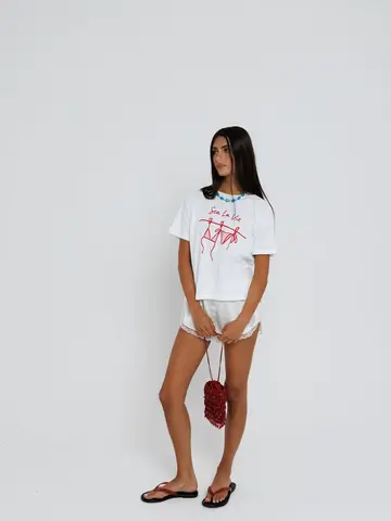 Sunny Somewhere Sea La Vie Everyday Tee