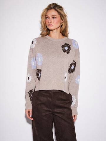 John & Jenn Presley Sweater Rose Bouquet