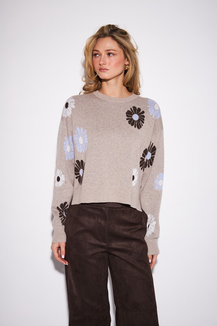John & Jenn Presley Sweater Rose Bouquet